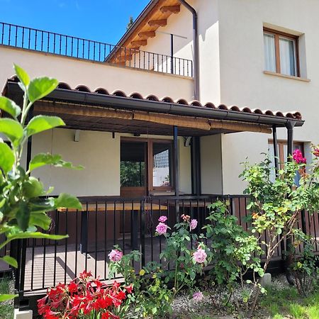 Casa Julio, Bonita Casa Comoda Y Espaciosa, Totalmente Reformada Con Terraza Y Jardin Privado Riezu Ngoại thất bức ảnh