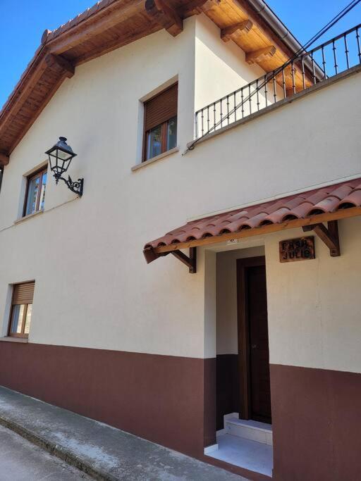 Casa Julio, Bonita Casa Comoda Y Espaciosa, Totalmente Reformada Con Terraza Y Jardin Privado Riezu Ngoại thất bức ảnh